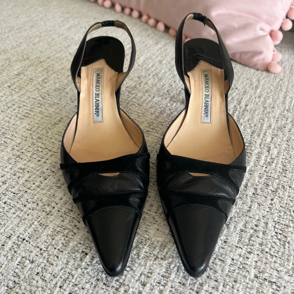 Manolo Blahniks Low Heel - Mixed Material Size 9 US